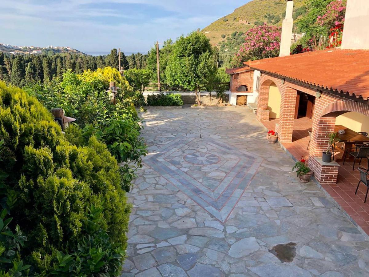 Villa Andros Epoque Livadia  Экстерьер фото